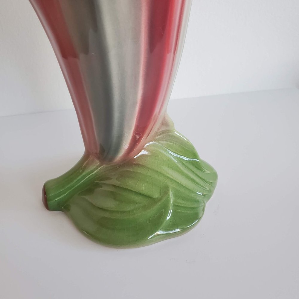 Staffordshire Lily Cornucopia vase planter hand painted porcelain floral - Picture 3 of 7